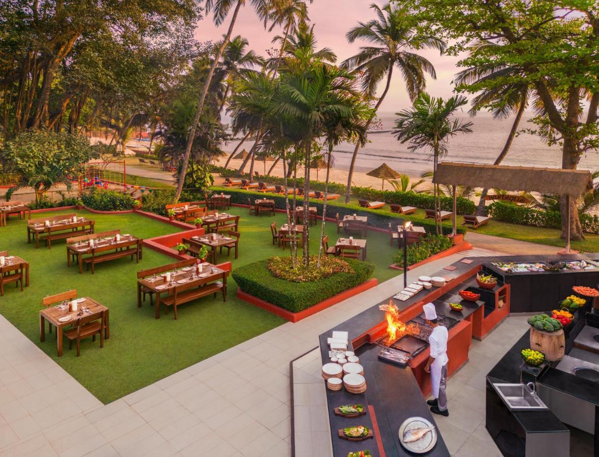 Taj Cidade De Goa Heritage, Goa Santa Cruz Eksteriør billede The Beach Club